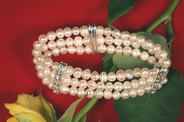 3-reihiges Zuchtperlen Armband Weiß mit Strass-Steinen NEU