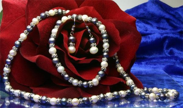 3-er Zucht-Perlenset weiss-violett 6mm Armband+Kette+Ohrringe